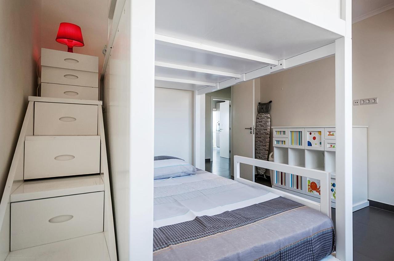 Amazing Apartment In Costa Da Caparica Dış mekan fotoğraf